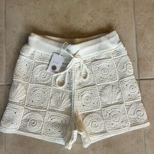 Size XS Women's Cream Crochet Shorts